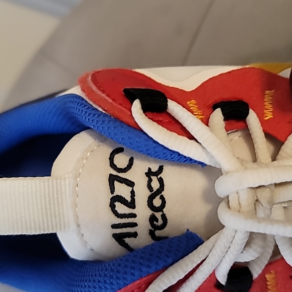 NIKE 270 size 7Y/8.5 - Picture 7 of 7